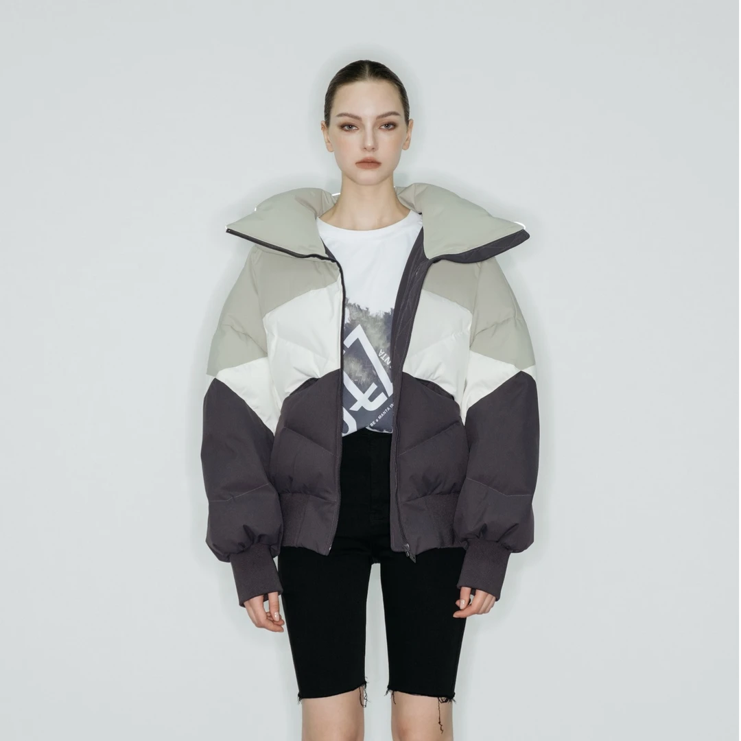 Auuuu/EOEZ运动短款保暖拼接冬季鹅绒服EZY3065