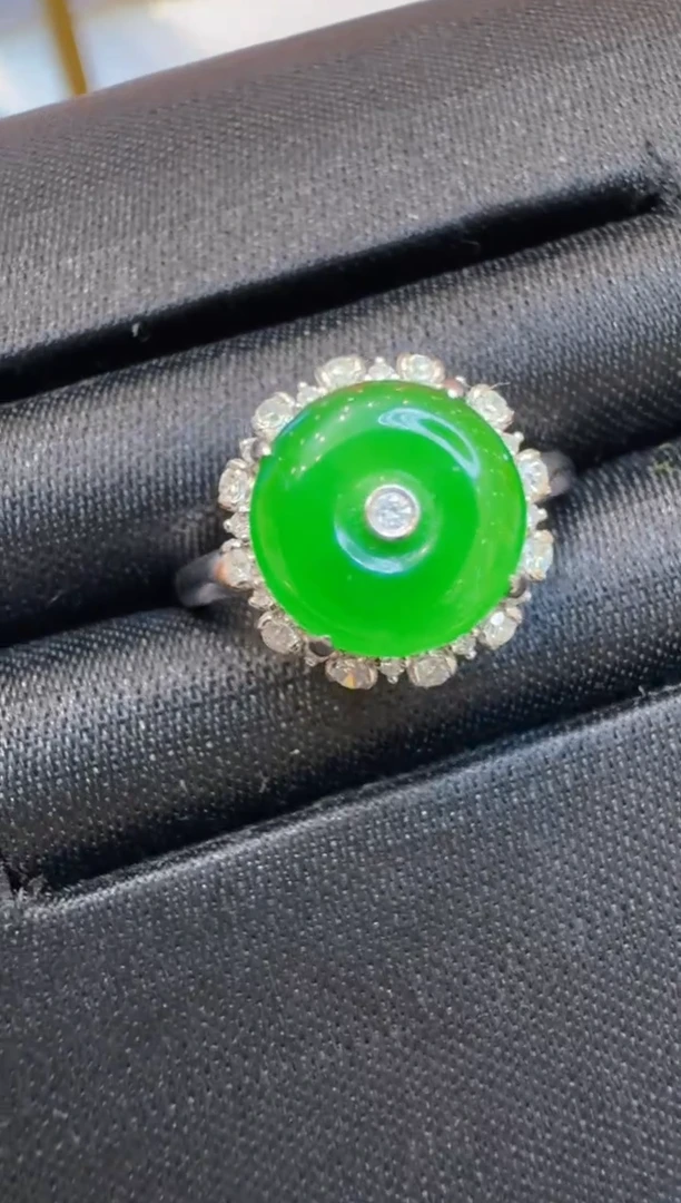 18K金镶嵌戒指翡翠多样性团购发一件