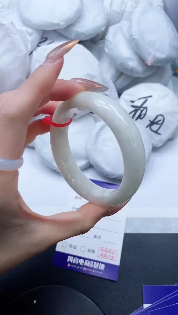 【闪购商品】和田玉手镯未镶嵌19L96-60