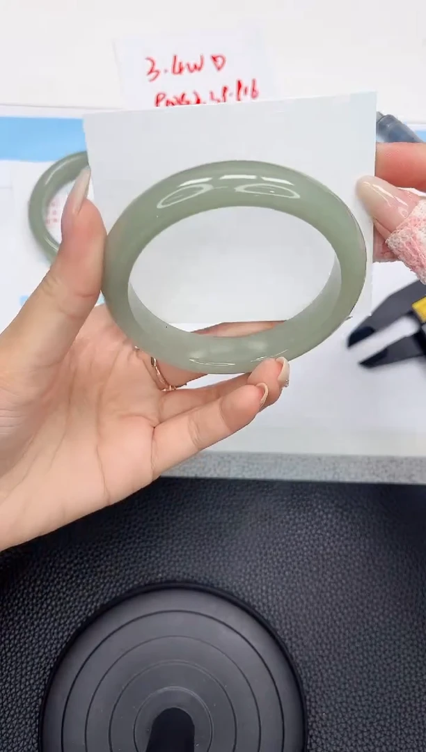 石英质玉手镯未镶嵌323-62.2