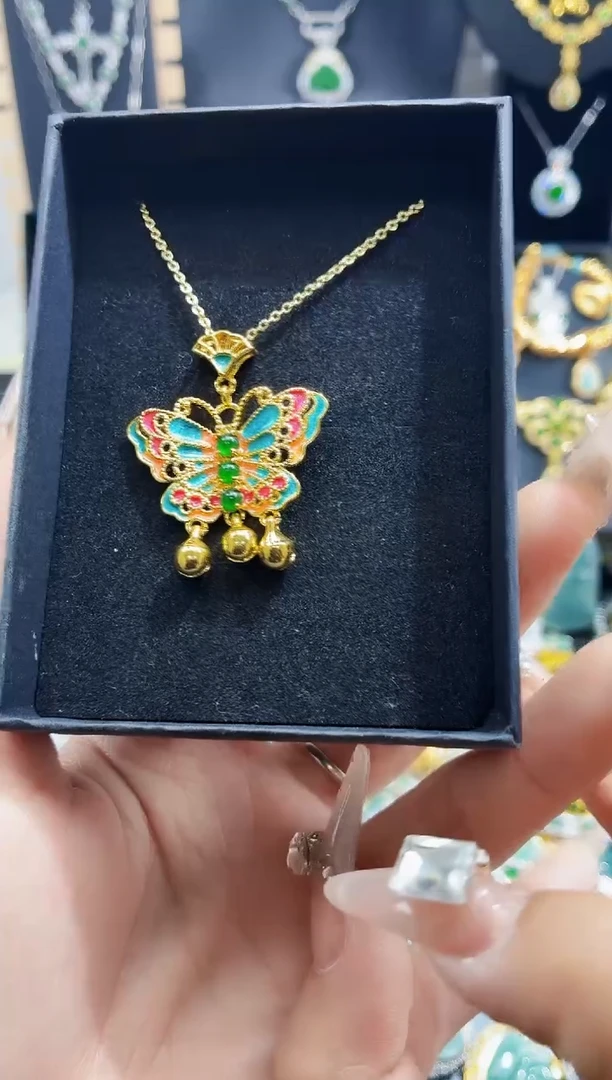 翡翠未镶嵌吊坠(不含链)天然翡翠a货 多样性发其一