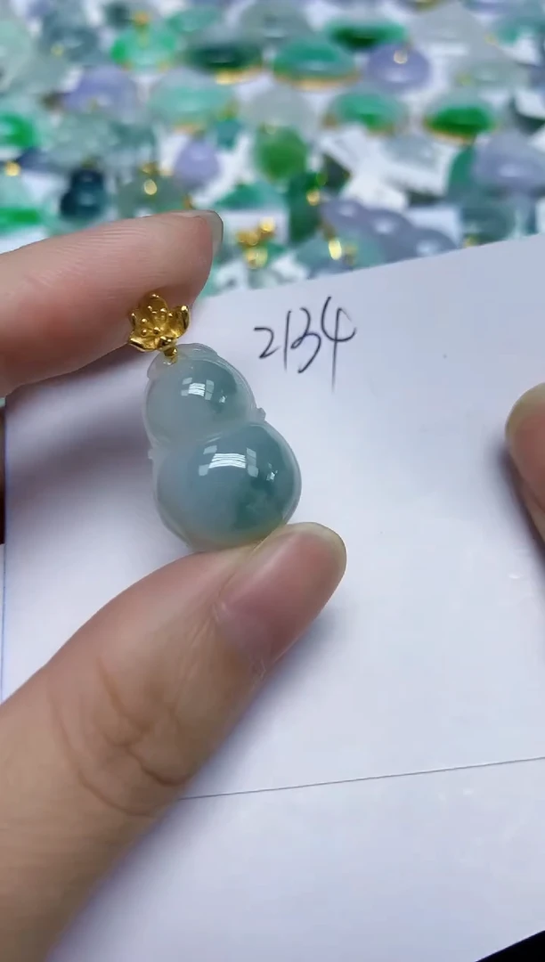 翡翠未镶嵌颈饰天然缅甸翡翠A货
