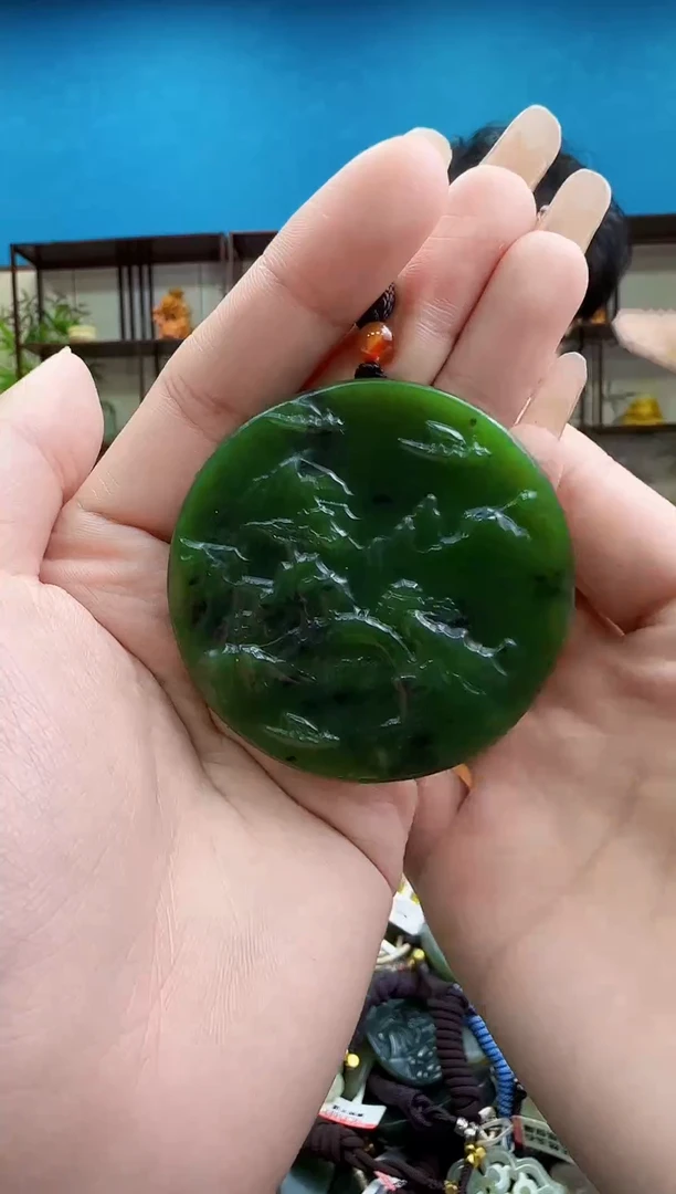 颈饰未镶嵌和田玉1