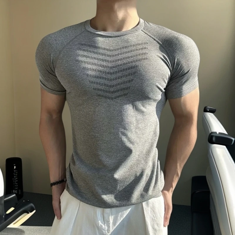 美式无缝提花运动收口鲨鱼纹短袖速干训练健身弹力修身上衣T恤男