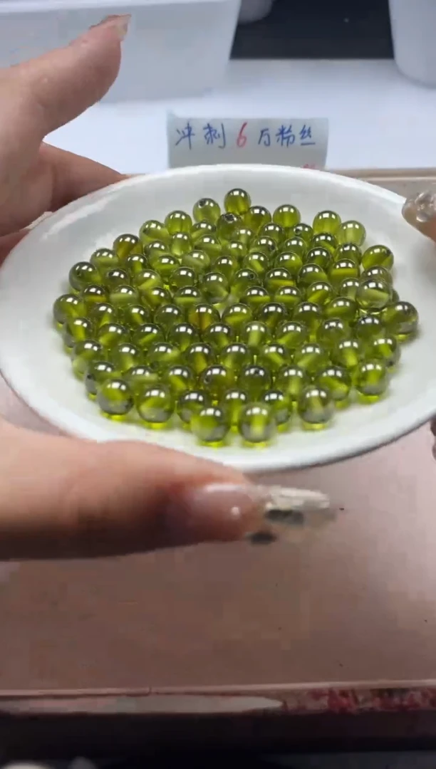 【闪购商品】尖晶石颈饰未镶嵌x127绿锆*石8mm*5颗