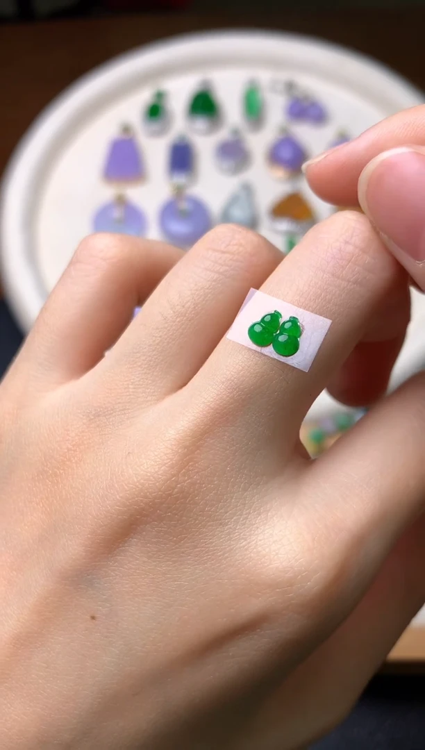 【闪购商品】定制翡翠未镶嵌裸石（镶嵌定制）