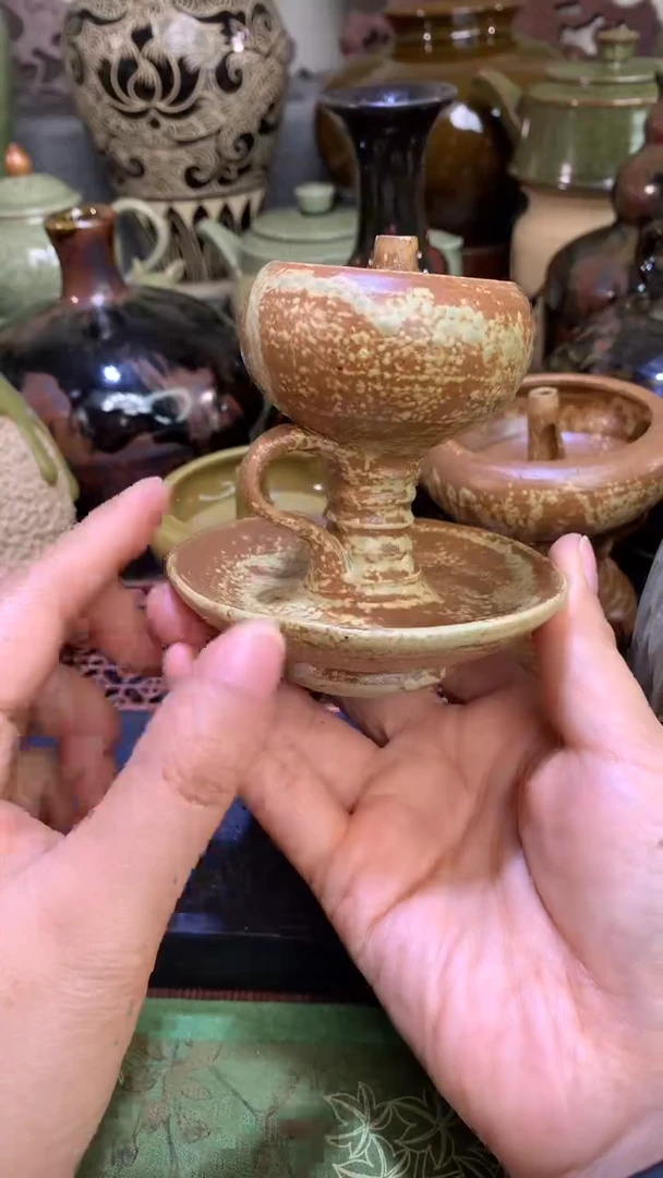 如*月耀州窑柴灰釉手工灯芯一只