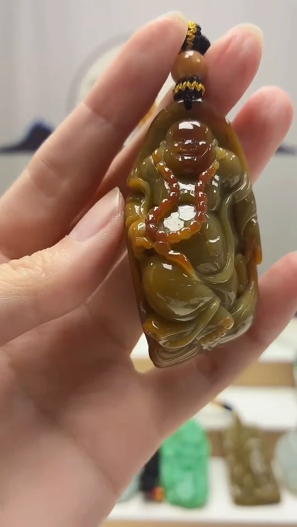 未镶嵌定制翡翠5060zm-毛货挂件佛公68