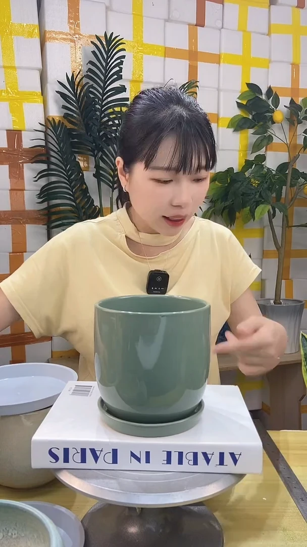 陶瓷花盆绿色口径14/高度14