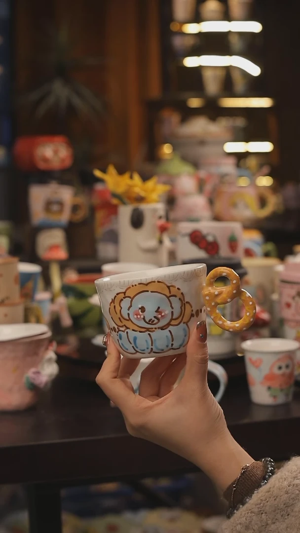 景德镇釉下彩绘设计师款式陶瓷