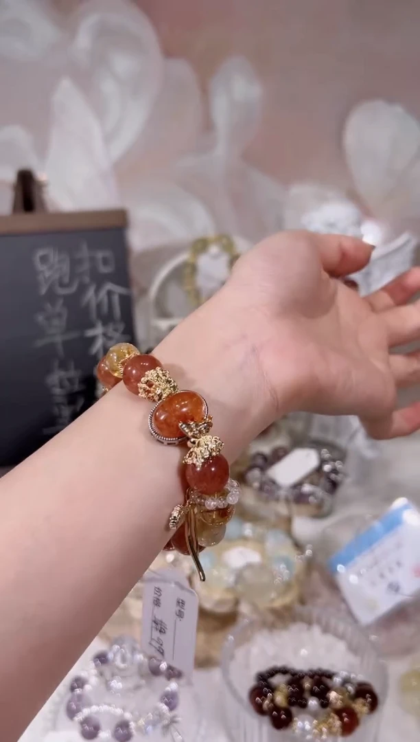 【闪购商品】水晶手链未镶嵌天然水晶默认微瑕 多样性发货发其一