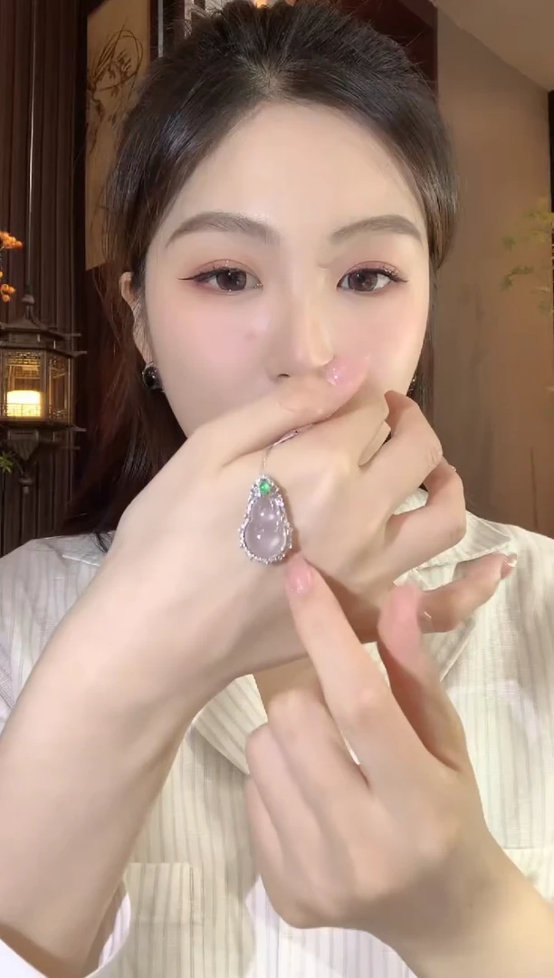 吊坠(不含链)18K金镶嵌翡翠C59翡翠