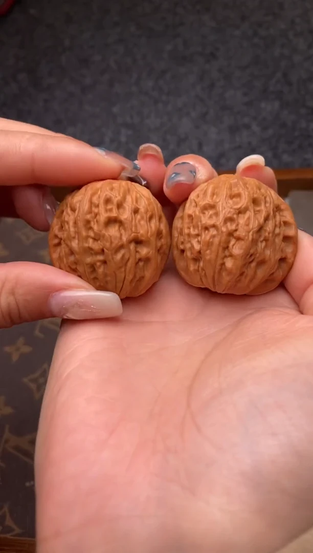 把件文玩核桃B245号38尺铁锤