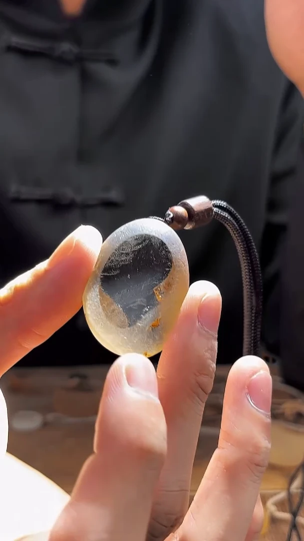 未镶嵌吊坠(赠链)水晶水晶
