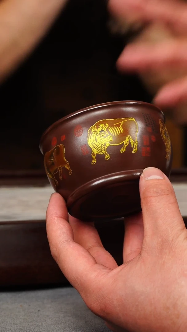 【闪购商品】紫砂茶壶石红 五牛杯