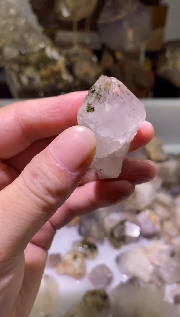 未镶嵌珠宝半成品水晶79号四川超七花园水晶