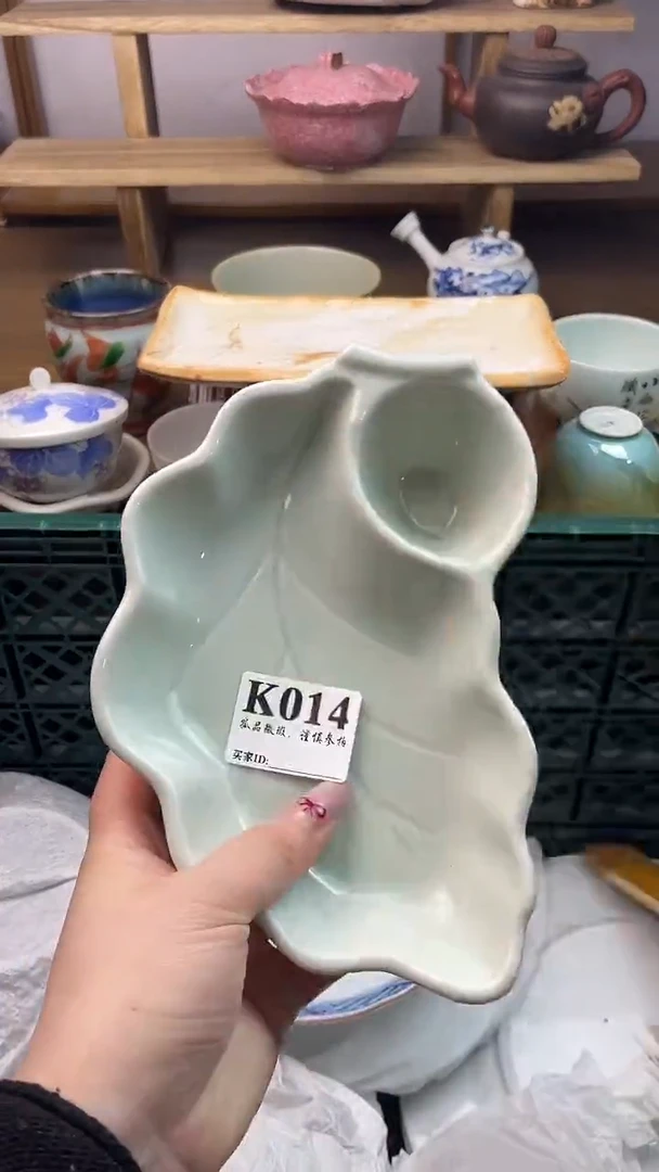 瓷片旅*