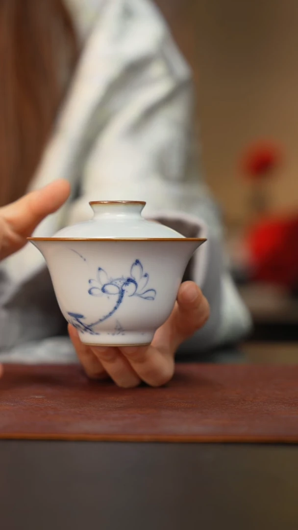 秒杀 羊脂白荷花盖碗