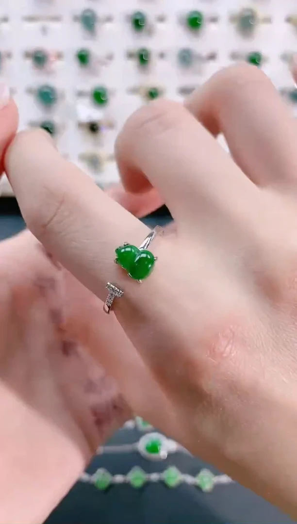 【闪购商品】翡翠戒指银S925镶嵌天然翡翠