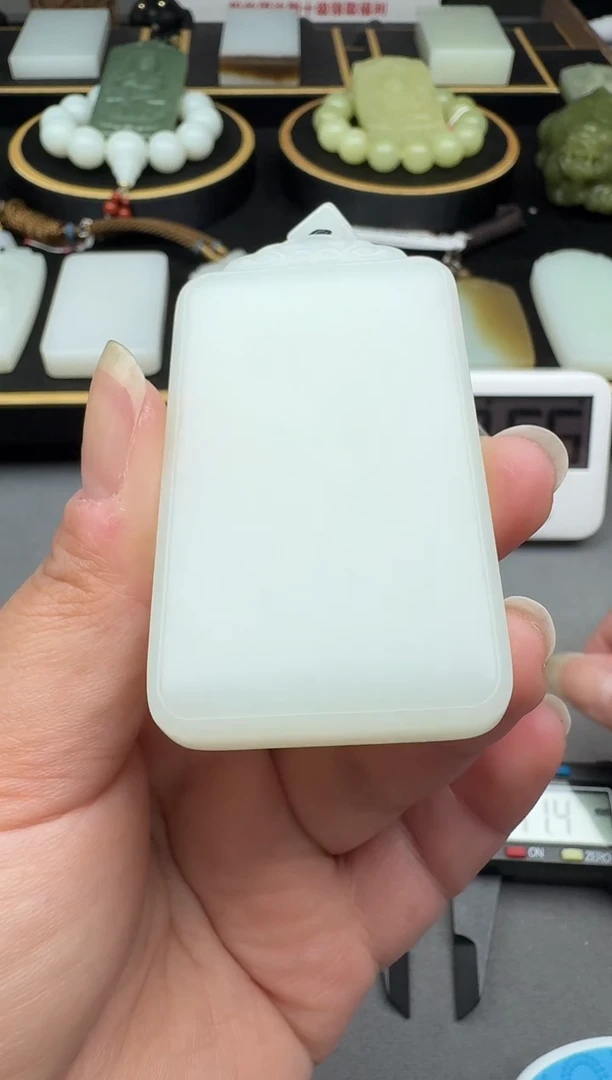 颈饰未镶嵌和田玉4