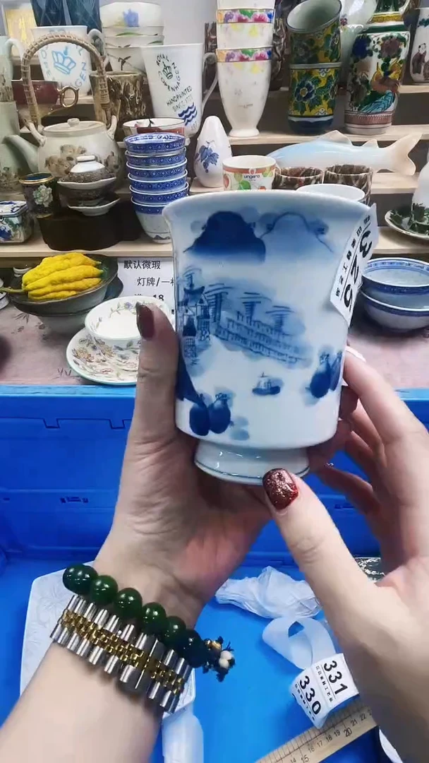 瓷片r***?325 微瑕商品，不退不换，感谢