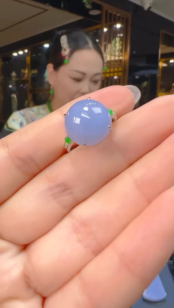 18K金镶嵌戒指翡翠059