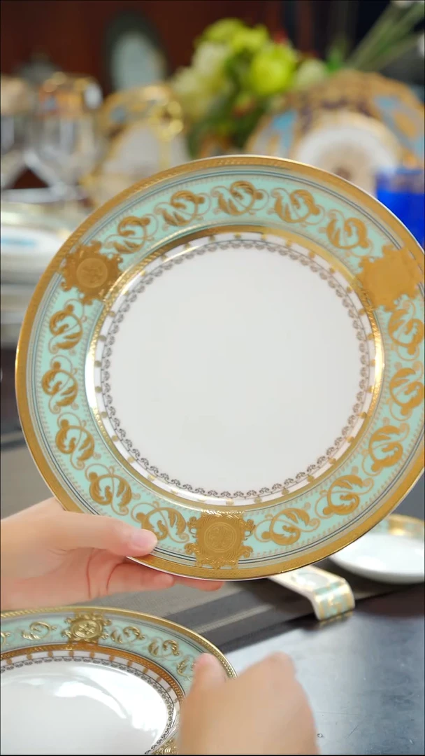 瓷片10.5英寸平盘1个