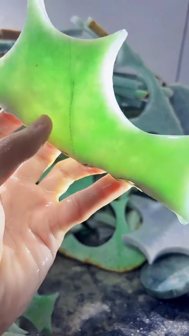 裸石翡翠缅甸翡翠A货文2576