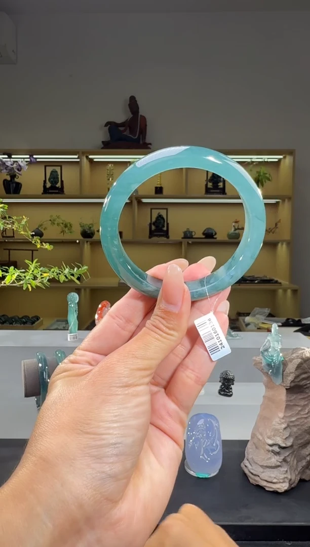 未镶嵌手镯翡翠58圈