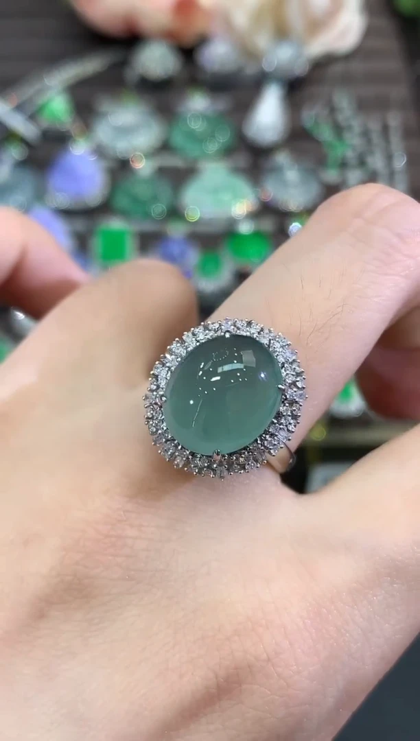 18K金镶嵌戒指翡翠B203