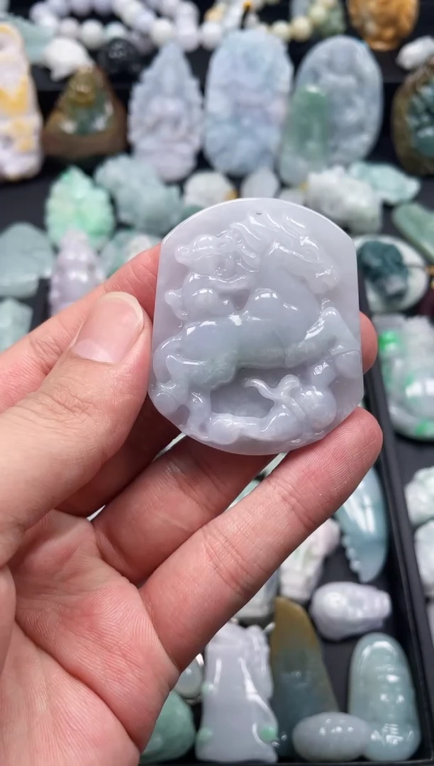 翡翠未镶嵌颈饰天然翡翠a货