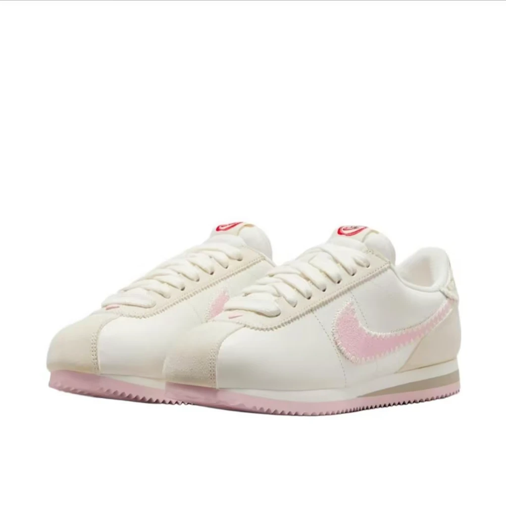 NIKE/耐克Cortez 女子粉白复古阿甘情人节休闲运动鞋 HV6012-161