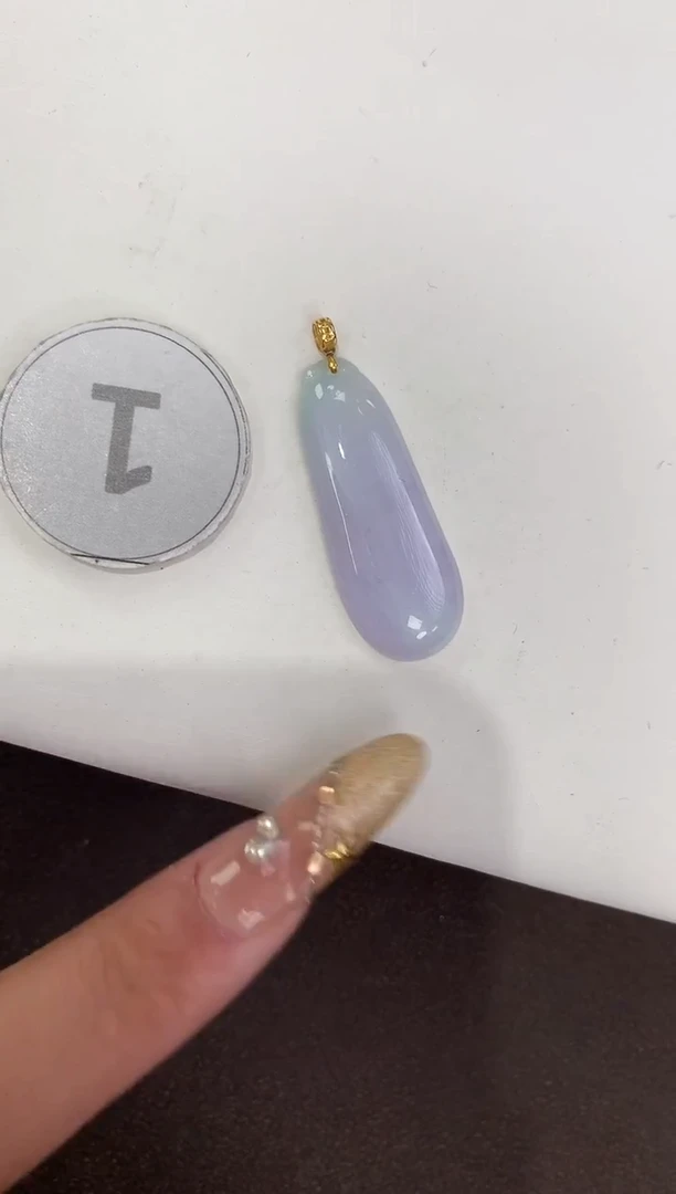 颈饰18K金镶嵌翡翠天然缅甸a货翡翠