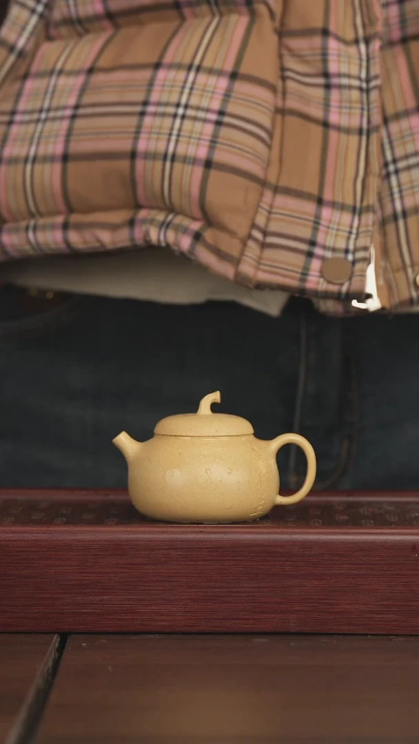 【闪购商品】紫砂茶壶万物生小茄瓜 dd