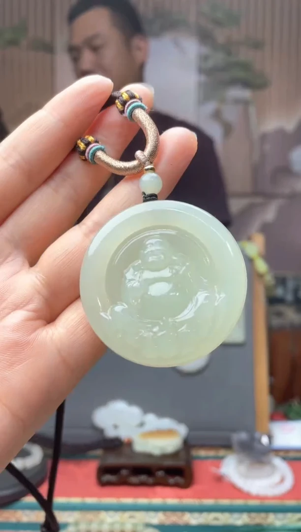 和田玉未镶嵌颈饰拍一发一