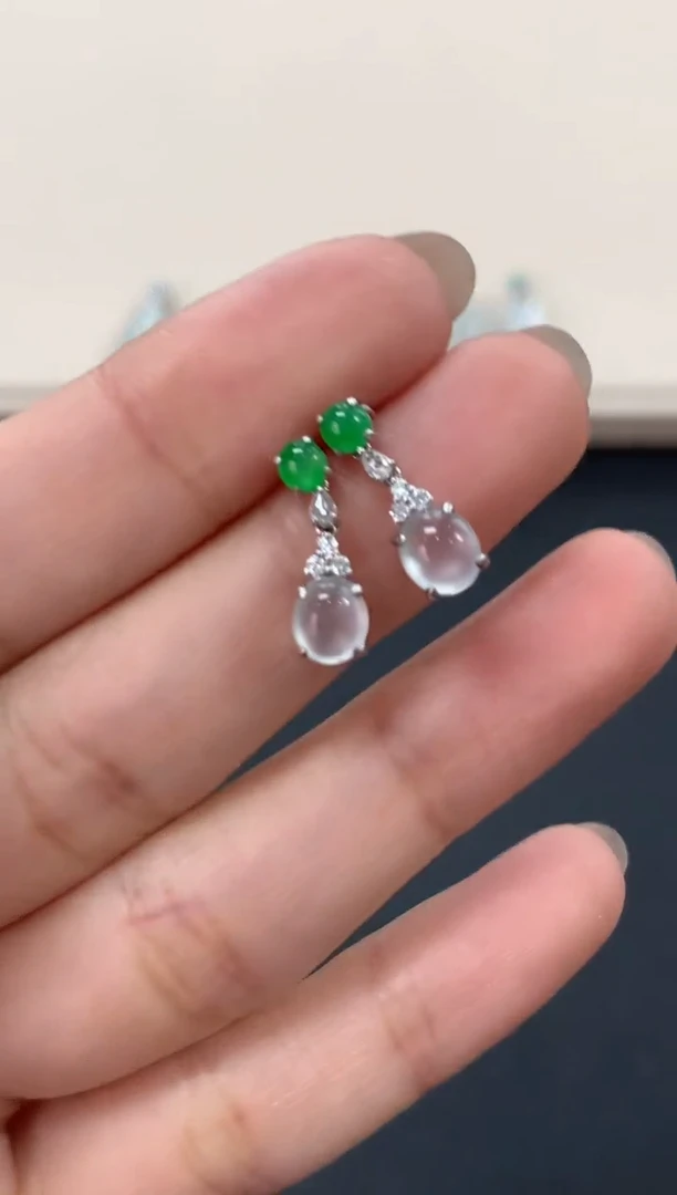 翡翠18K金镶嵌耳饰蛋面耳饰3800