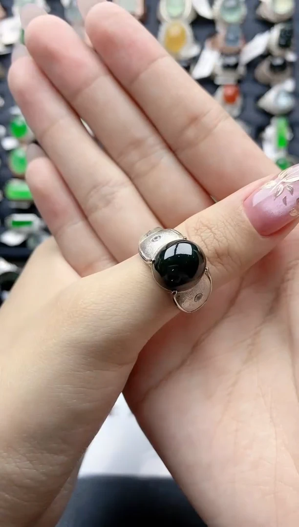 【闪购商品】翡翠戒指银S925镶嵌天然A货翡翠戒指