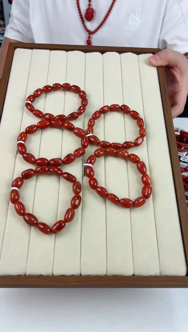 未镶嵌瓦西随型手串南红玛瑙一条（多样式发其一）