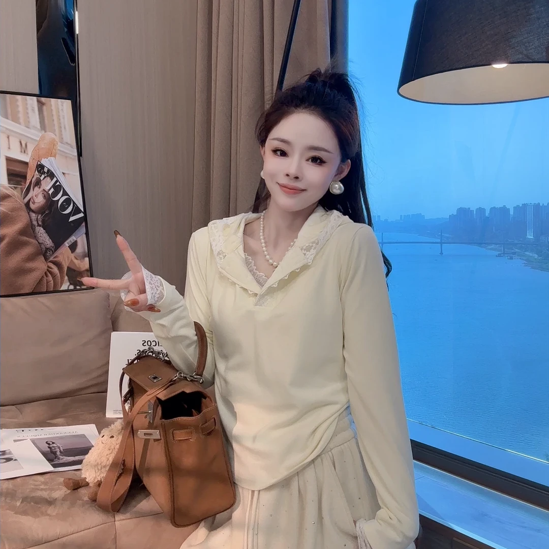 【晓溪服饰】冬装上新厚款保暖设计感韩版蕾丝拼接连帽针织毛衣5199