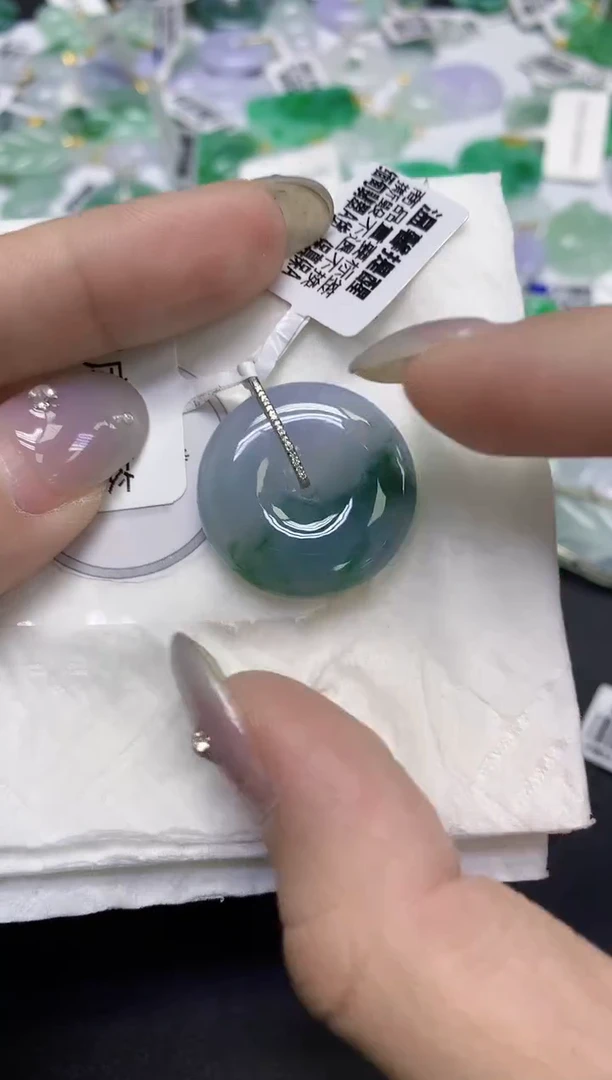 颈饰18K金镶嵌翡翠天然缅甸翡翠A货百元以上9元证书费自理