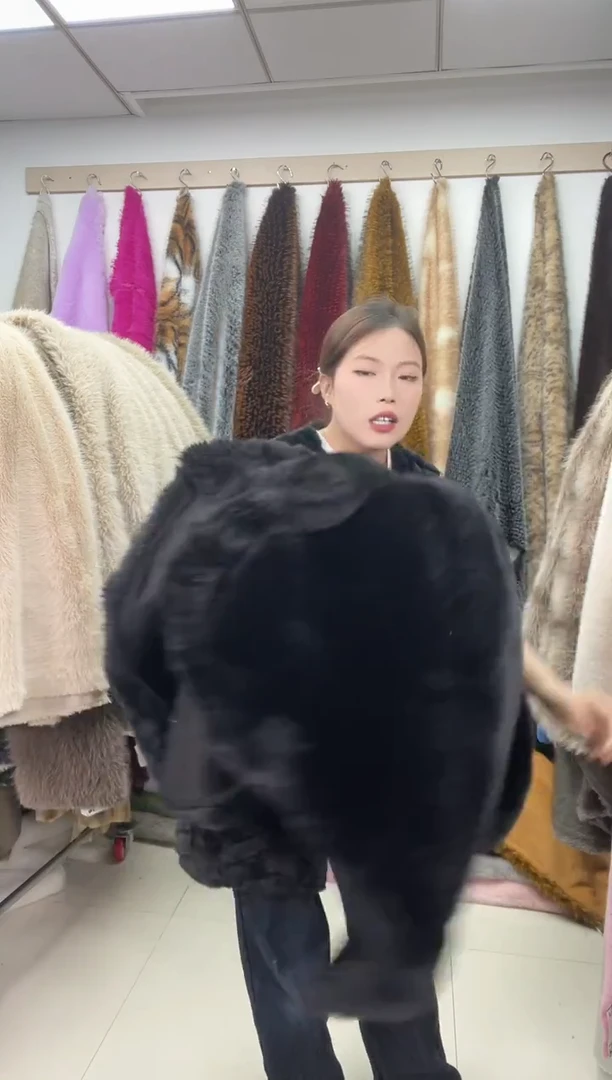 狐狸毛D270，尺寸1.8*2