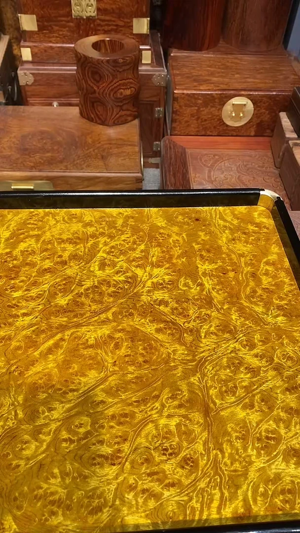 【闪购商品】香樟木木艺茶盘一个