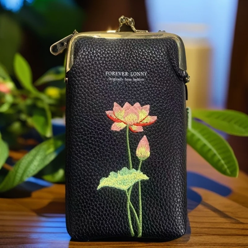 斜挎包女 手机包2024新款刺绣钱包手机包