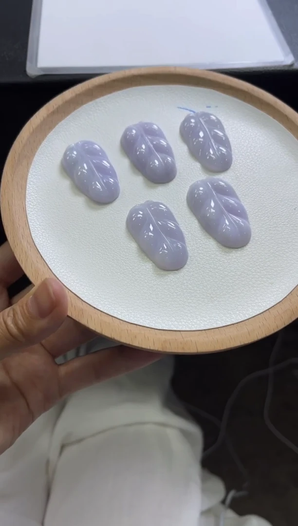 翡翠未镶嵌颈饰A66 /多样性发一件/配绳子