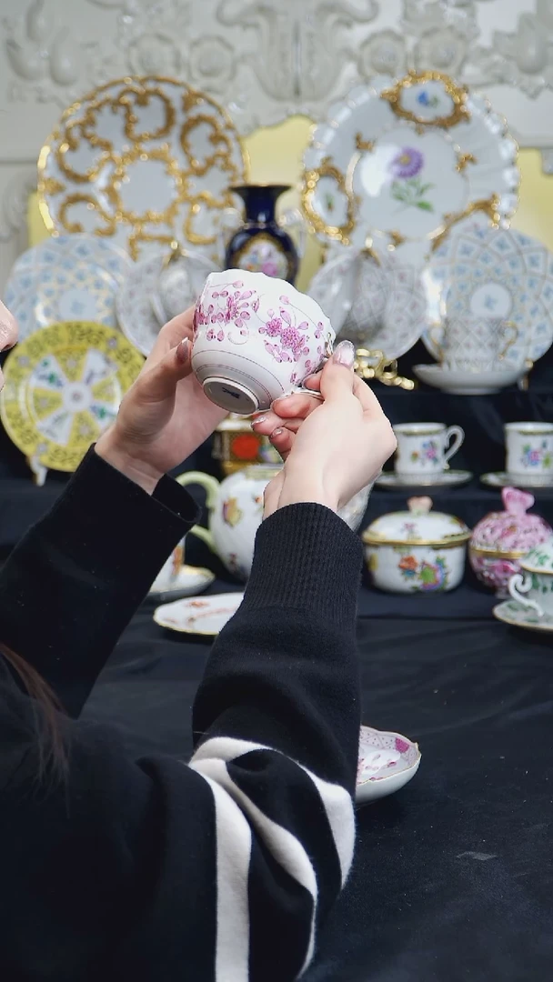 骨瓷婷婷中古器物如图所示138