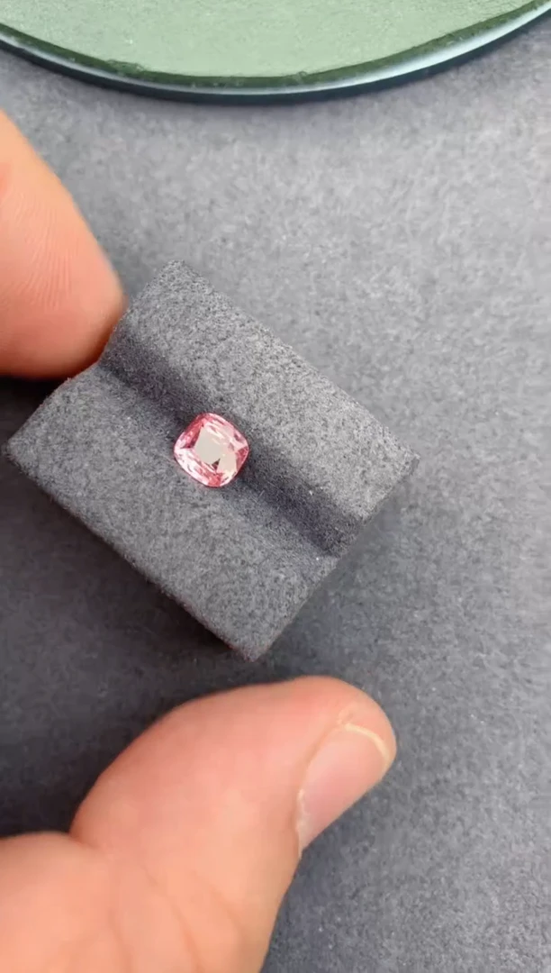 裸石彩色蓝宝石1ct 帕帕拉恰