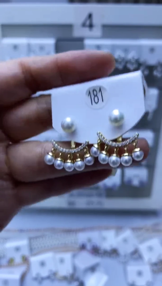 银S925镶嵌耳饰淡水珍珠181