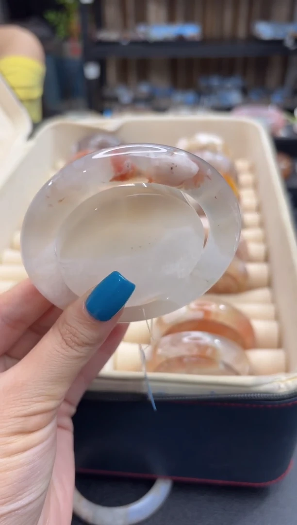 未镶嵌手镯石英质玉781(57圈赠送镯心)