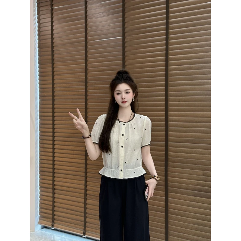 宿慕SUMU女装刺绣圆领小衫2025新款夏季显瘦时尚百搭短袖时尚衬衫