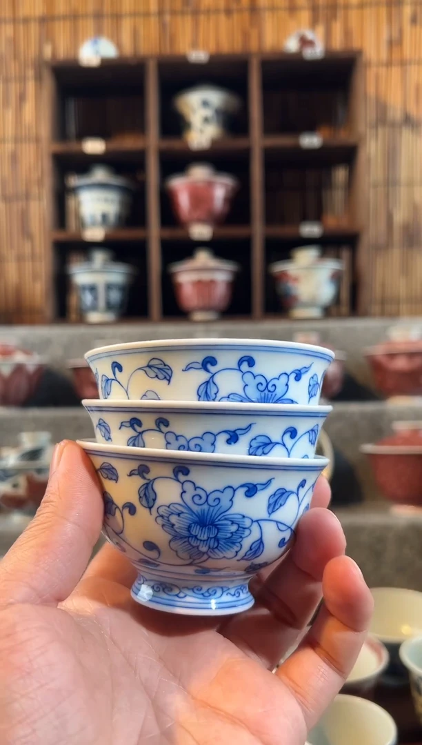 【闪购商品】天禄言瓷缠枝莲高祖